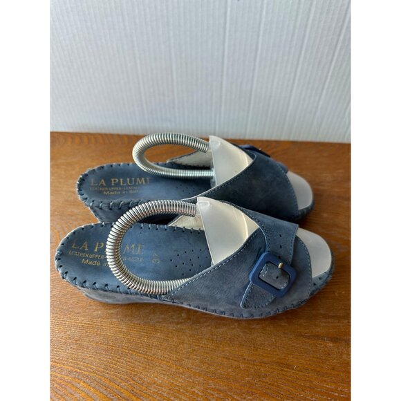 La Plume Women's Size 38 Blue Leather Slip-On Sandals With Buckle Accent Sz 6.5 - Picture 4 of 9